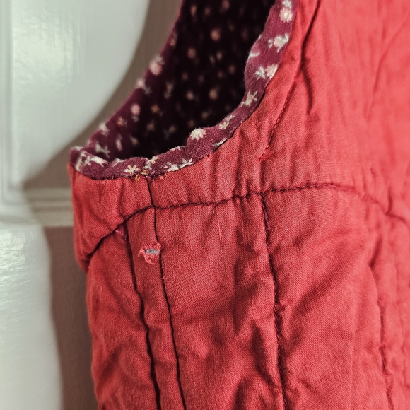 VTG Quilted Patchwork Reversible Vest - Picture 11 of 16